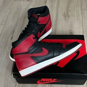 Nike Air Jordan 1 Retro High OG "2016” Banned